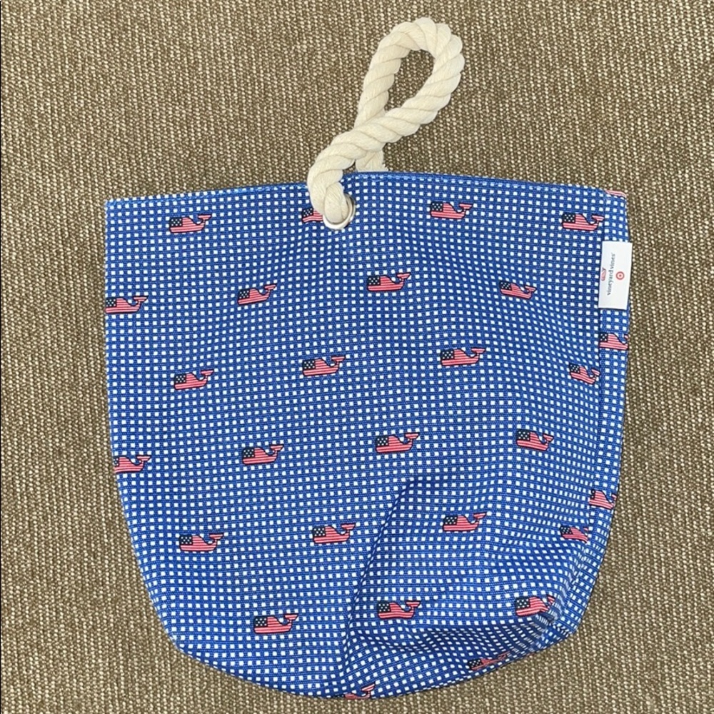 Vineyard Vines bag